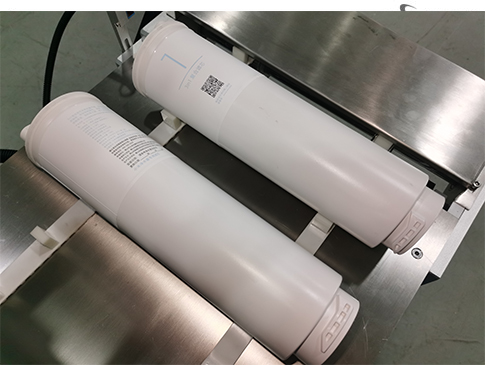 全自動濾芯器貼標機_ 自動濾芯器貼標機_東莞市萬志自動化科技有限公司